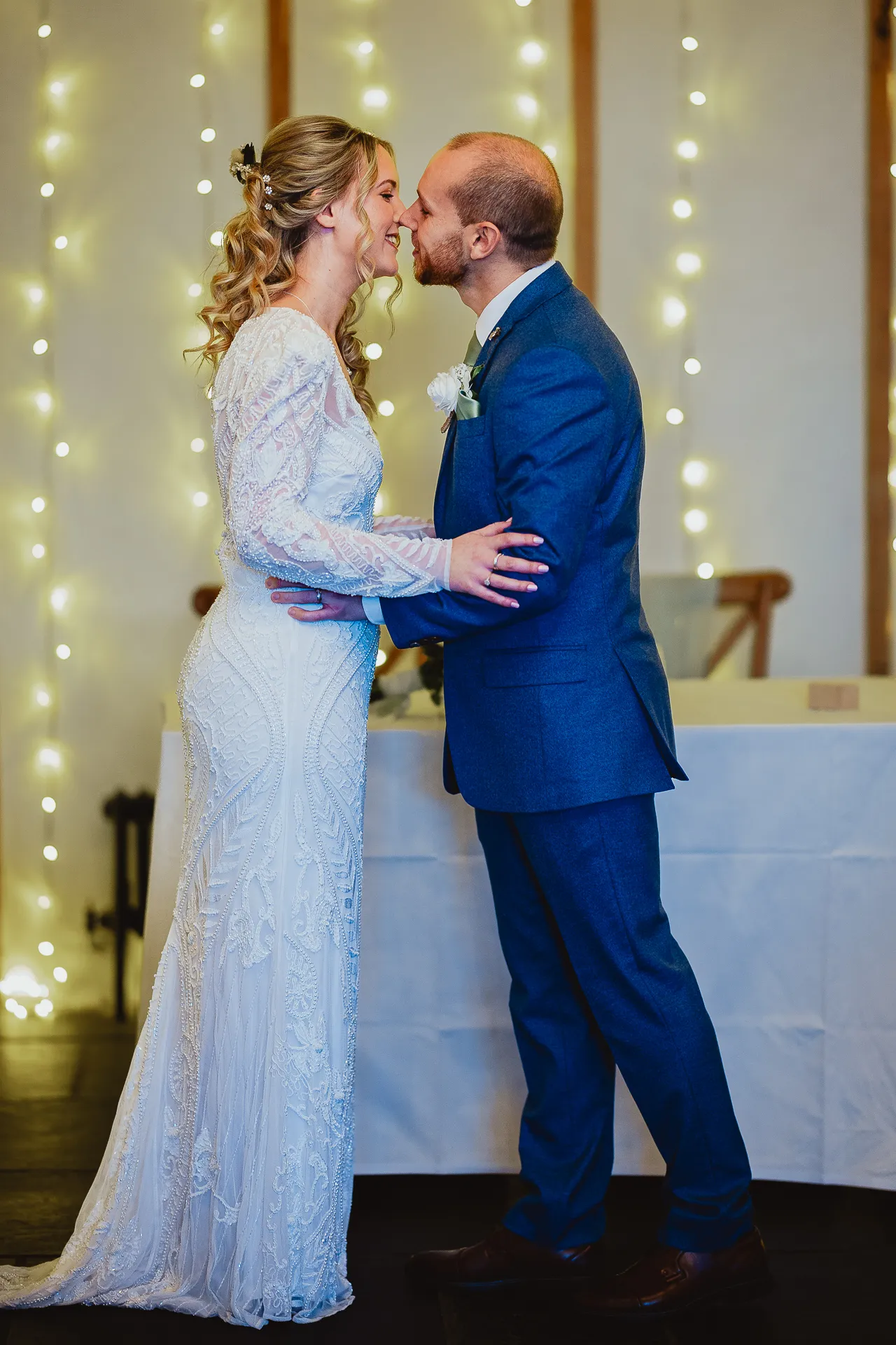 Kimbridge Barn wedding couple portrait - VasPhotography
