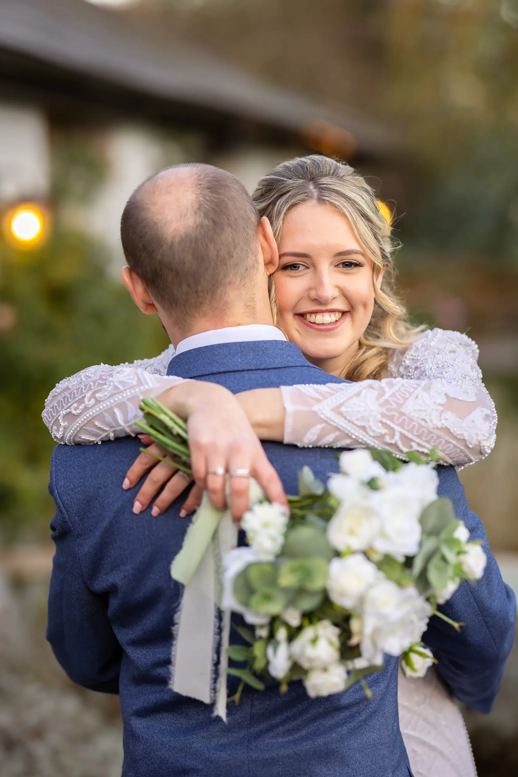 hampshire wedding photographer pose bride and groom in roomsey